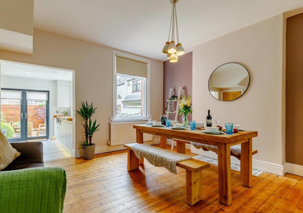 Chapel en le Frith House | 3 Bed in High Peak oc-88180