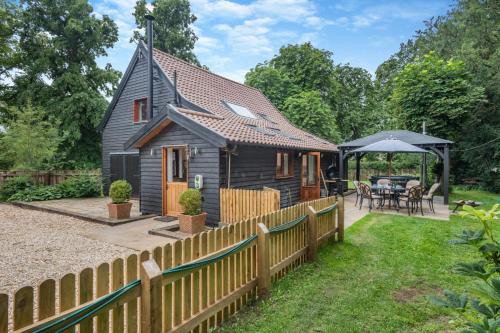 Hethel House | 3 Bed in Ketteringham oc-1878