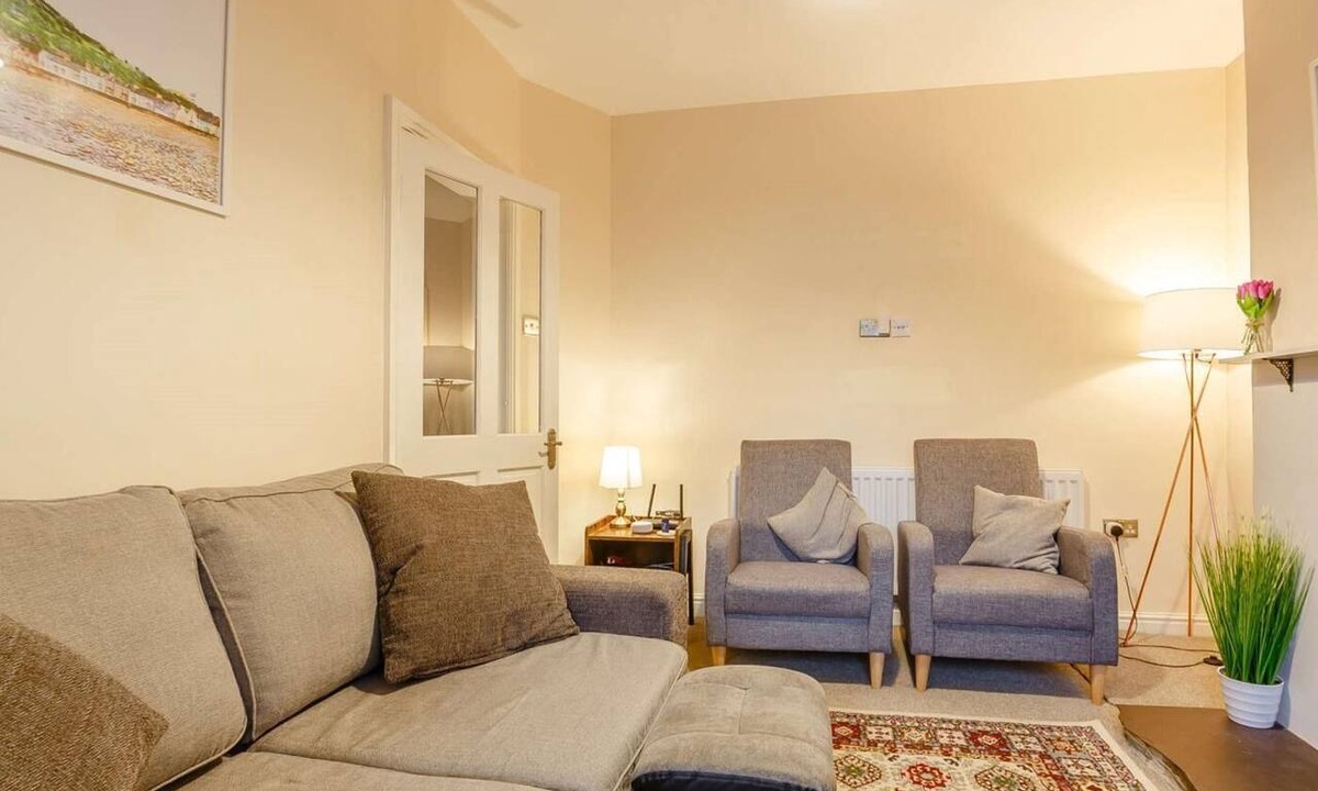 Llanfairfechan Cottage | 3 Bed in Llanfairfechan (oc-89646)
