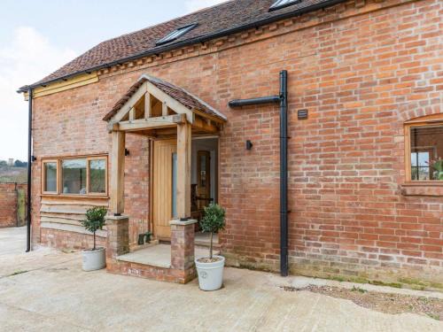 Eckington House | 3 Bed in Pershore oc-86760