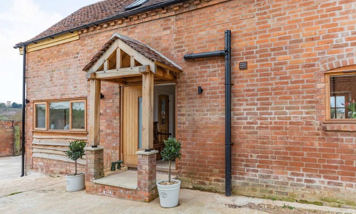 Eckington Cottage | 3 Bed in Pershore (oc-86760)