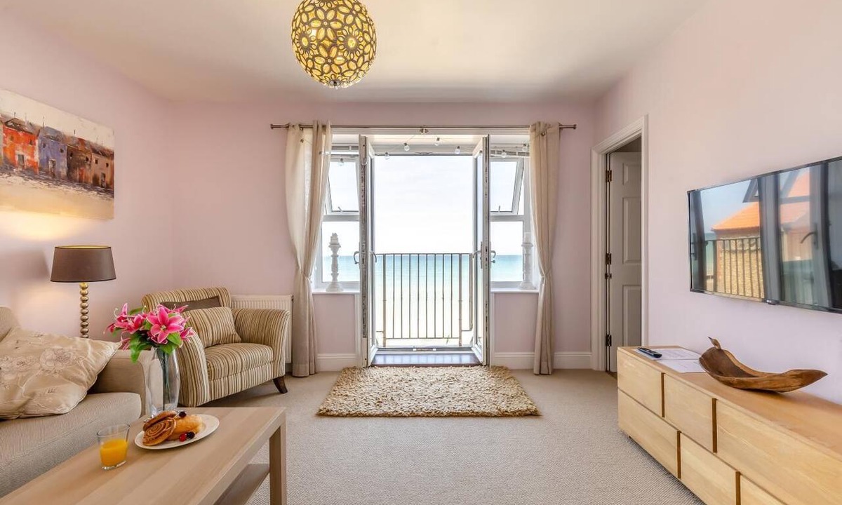 Sheringham Cottage | 3 Bed in Sheringham (oc-2065)