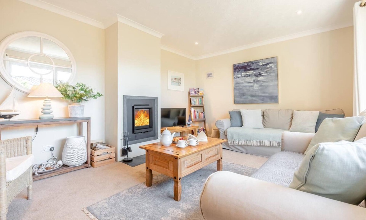Trelights House | 3 Bed in Trelights (oc-h32287)