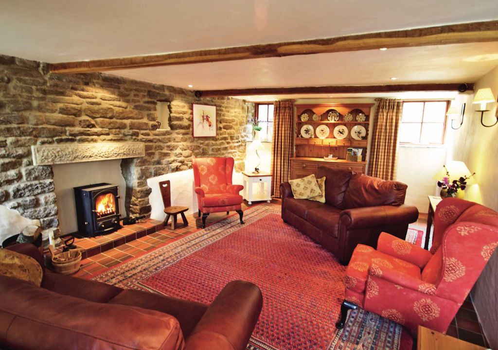 Hope Cabin | 3 bedroom accommodation in Hope, near Castleton