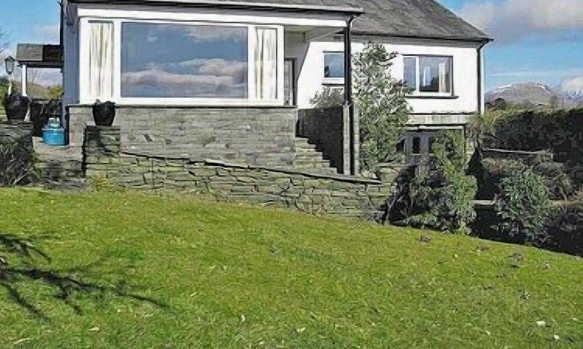Hawkshead House | 3 bedroom accommodation in Hawkshead, near Windermere