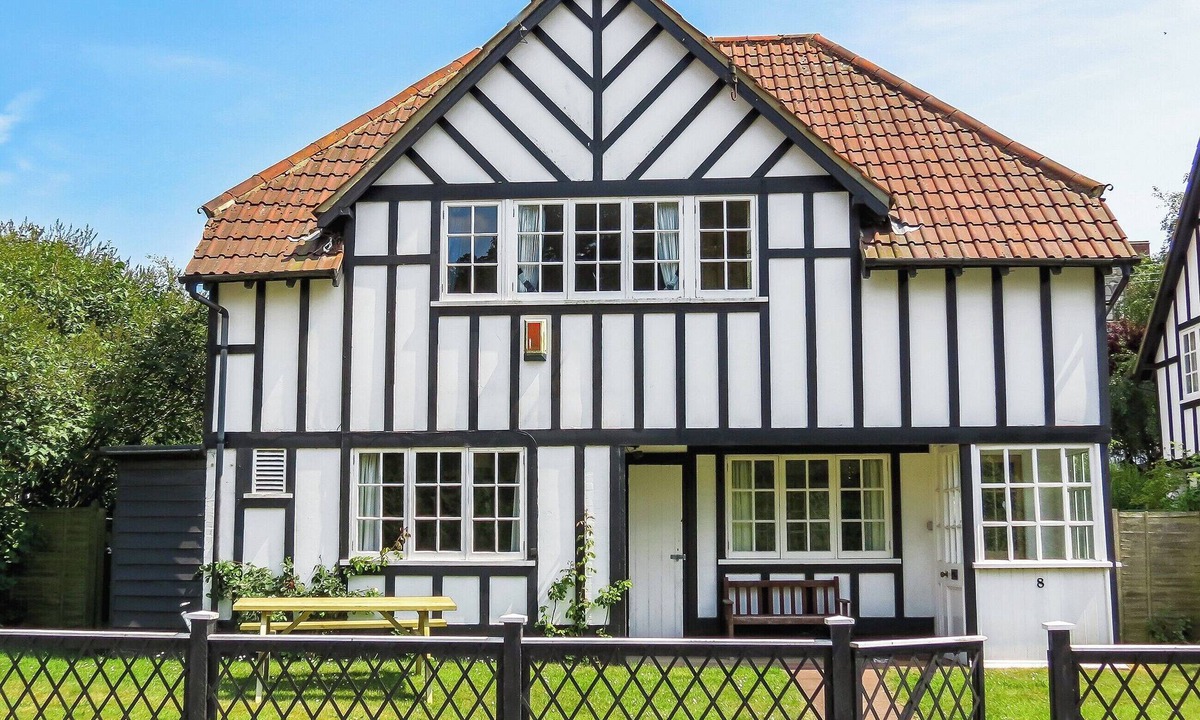 Thorpeness Cottage | 3 bedroom accommodation in Thorpeness, near Aldeburgh