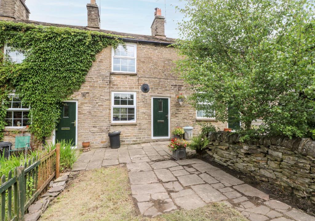 Kerridge House | 3 Higher Lane