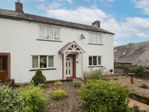 Newton Reigny House | 3 Springfort Cottages