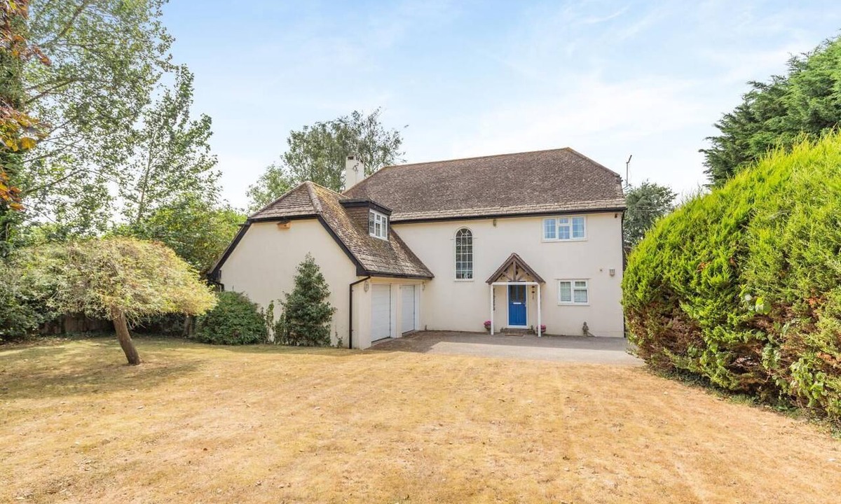 Winfrith Newburgh Cottage | 4 Bed in Dorchester (oc-dc133)