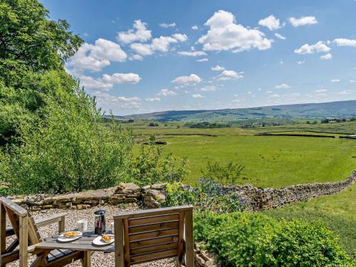 Kirkby Stephen House | 4 Bed in Kirkby Stephen oc-92503