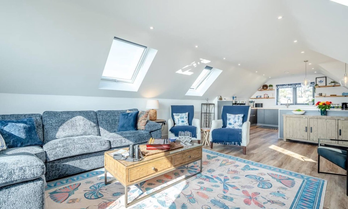Porthleven Cottage | 4 Bed in Porthleven (oc-ch30536)