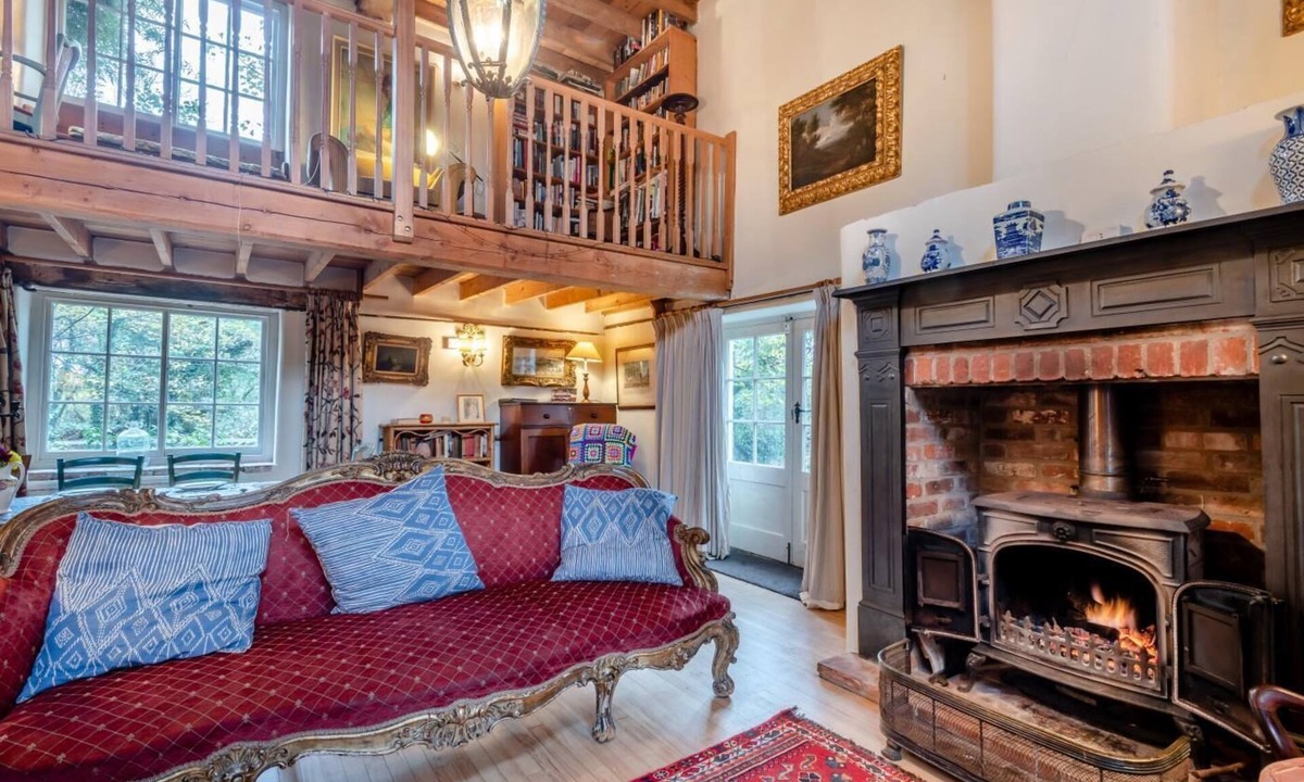 Foxley Cottage | 4 Bed in Reepham (oc-497)