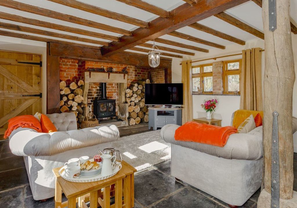Radbourne House | 4 bedroom accommodation in Sutton-on-the-Hill, near Ashbourne
