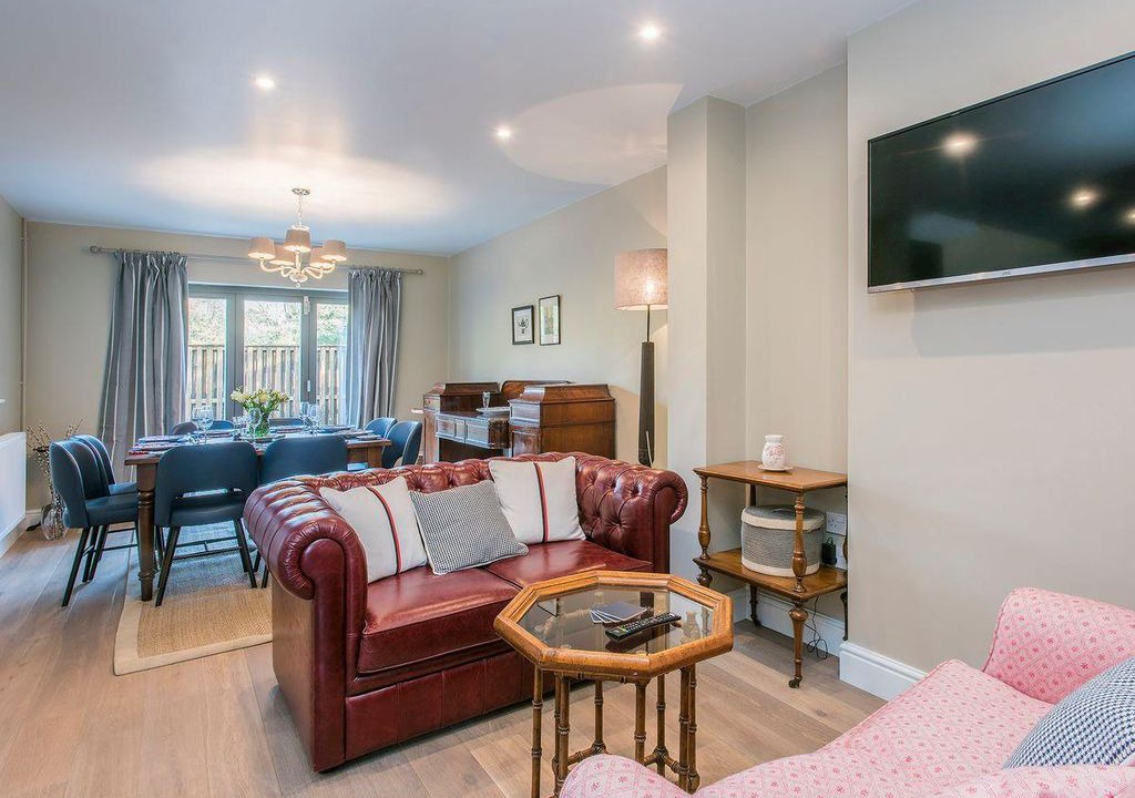 Hethel Cottage | 4 bedroom accommodation in Swardeston, near Mulbarton