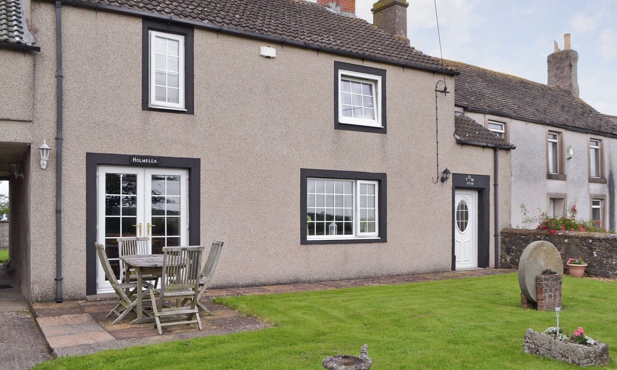 Silloth Cottage | 4 bedroom accommodation in Newtown, near Silloth