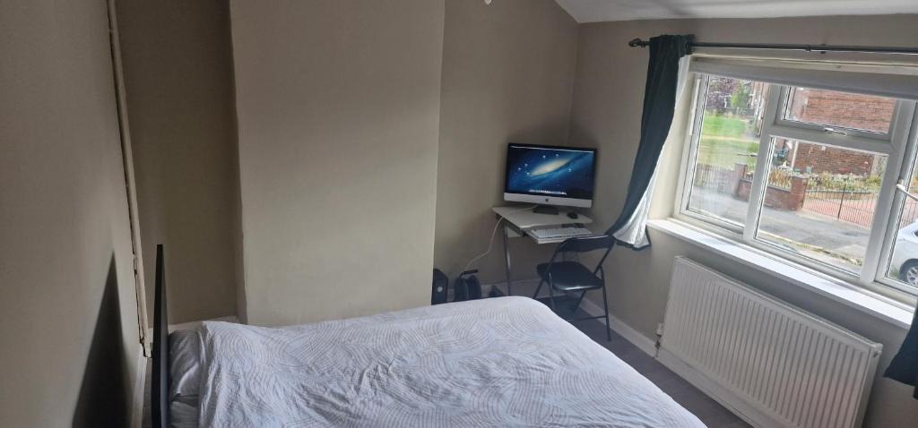 Warrington House | 4 Boteler Avenue,Bewsey