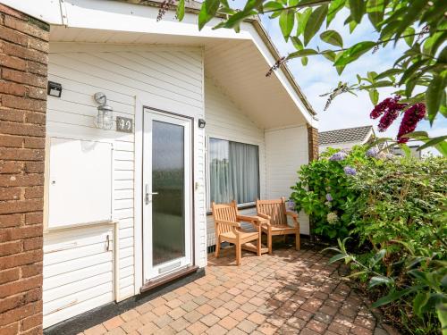 Malborough House | 49 Cumber Close