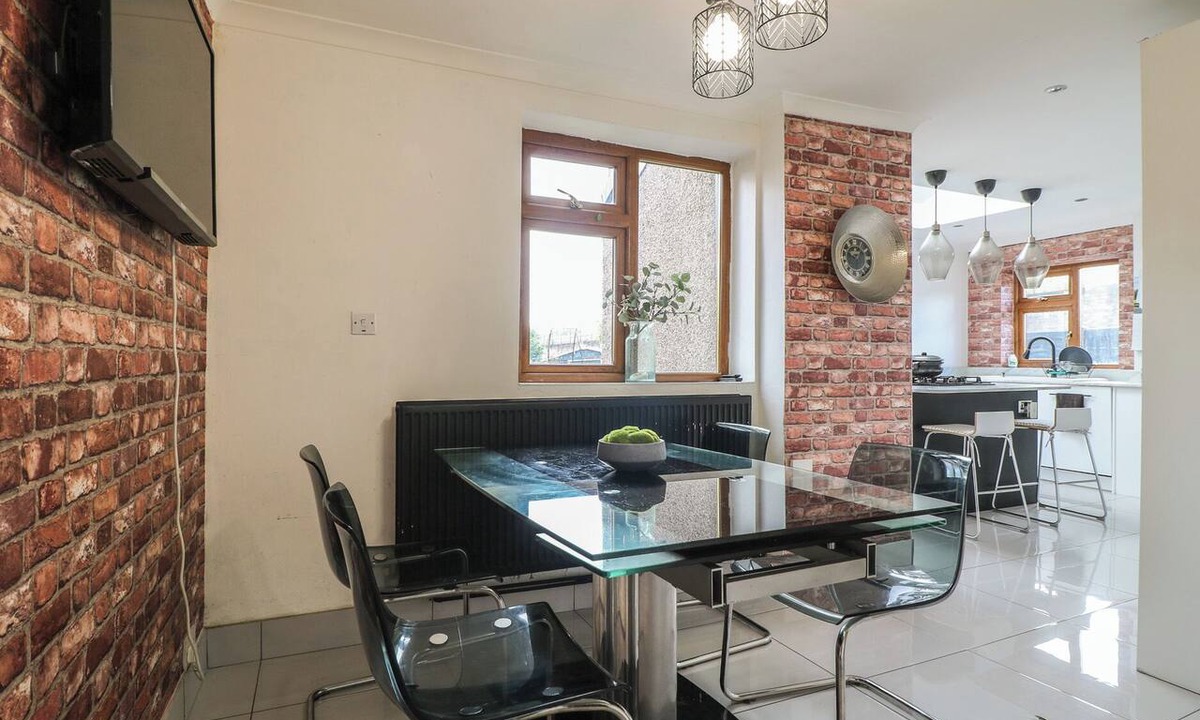 Skellow Cottage | 57 Howden Avenue