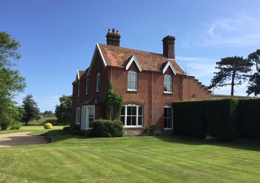 Aldborough House | 6 Bed in Lower Bodham oc-1830