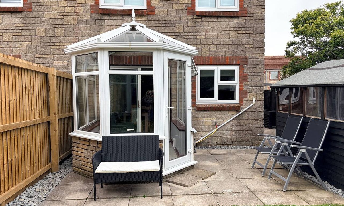 Vale of Glamorgan Cottage | 7 Cwrt Y Cadno