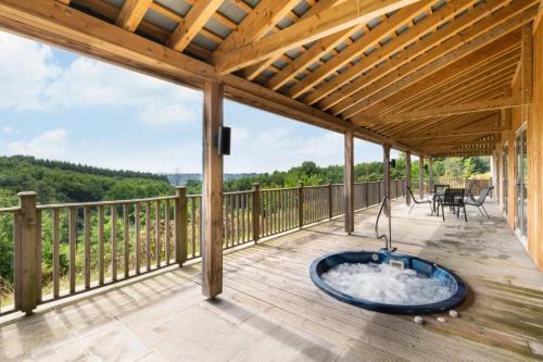 Liverton House | 9 Bed in Broadhempston oc-bclowe