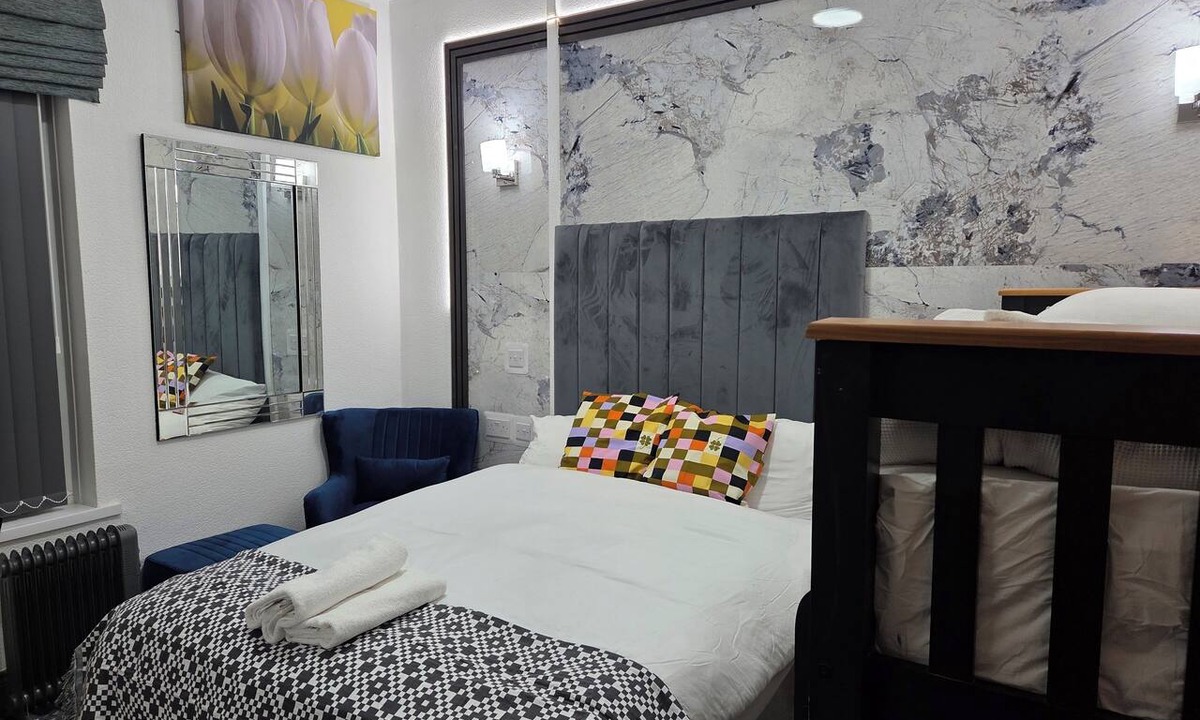 Acocks Green Hotel | Ababeel Hotel