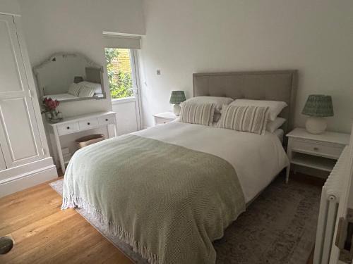 Cranleigh House | Aeolian House