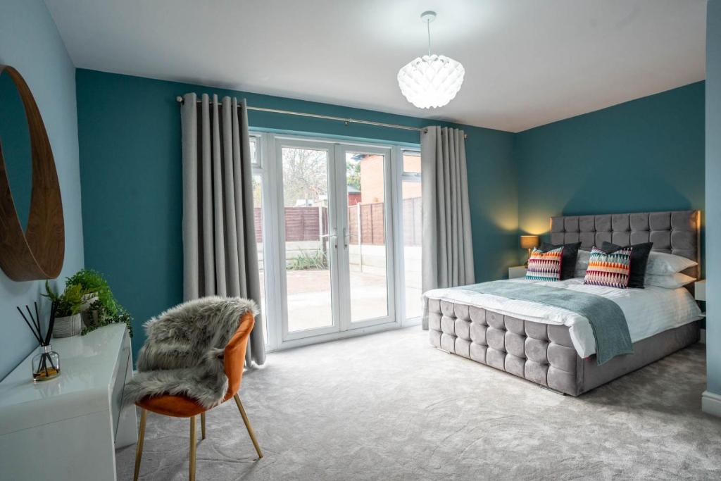 Worcester Apartment | All Saints House