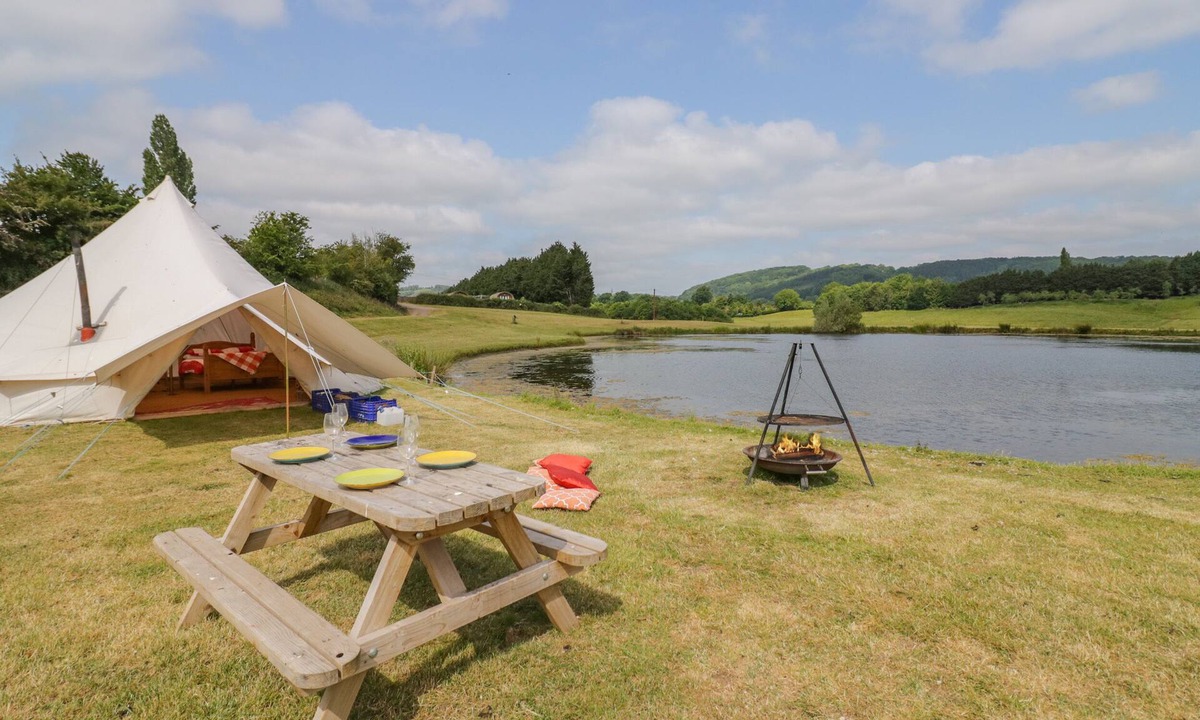 Great Witley Cottage | Annamay