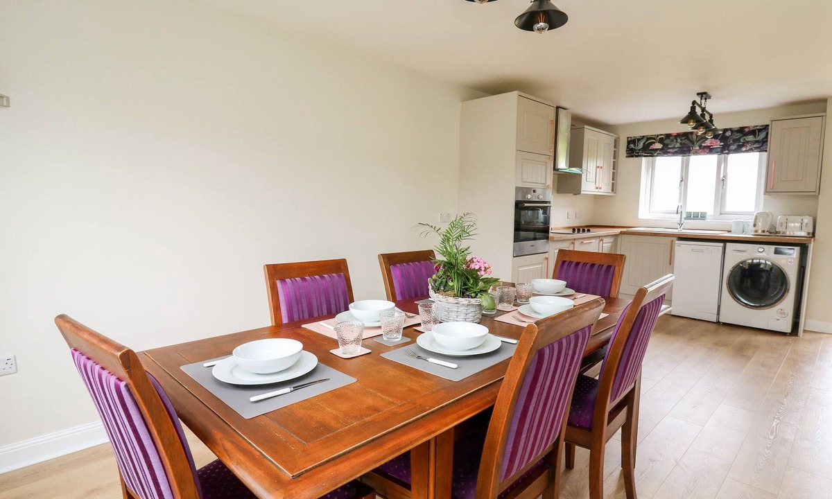 Boraston Cottage | Applecroft