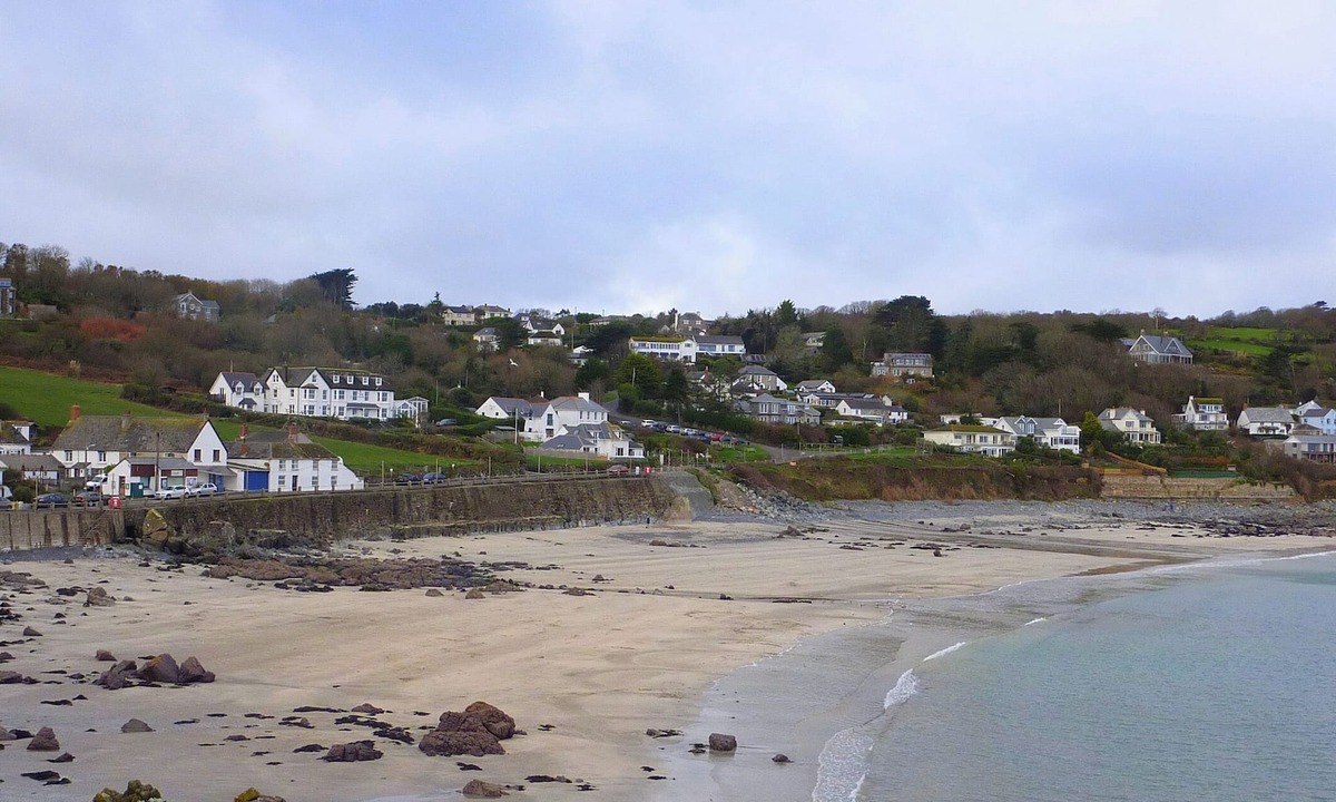 Coverack Cottage | April Cottage
