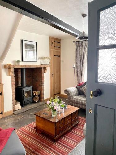 Ludwel House | Aragon Cottage