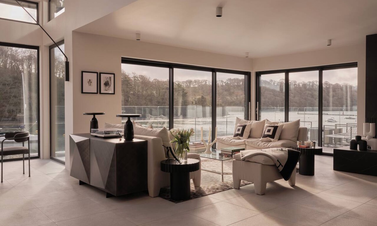 Truro House | Bar Creek House, Cornwall