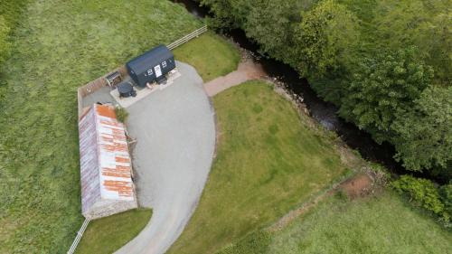 Desertmartin House | Barfield Shepherds Hut