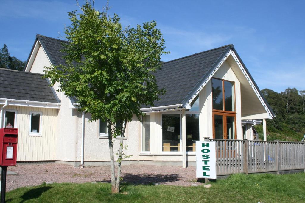 Bearnock Hostel | BCC Loch Ness Hostel