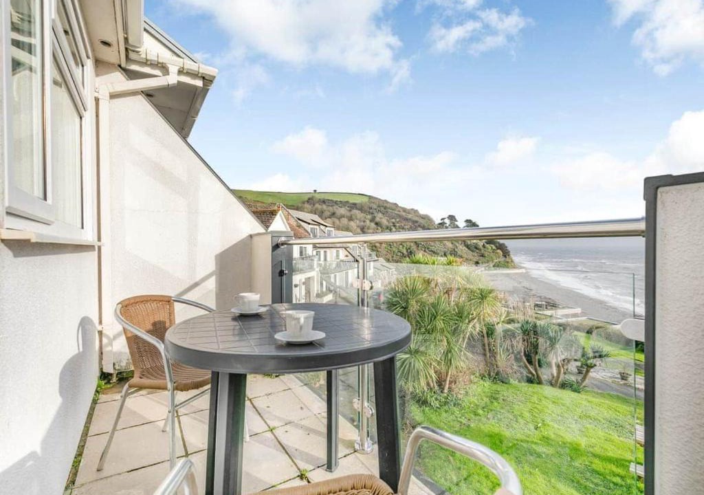Seaton House | Beach View - Mount Brioni