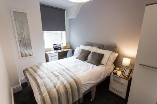 Warrington House | Beamont House