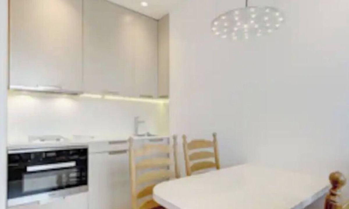 Campden Apartment | Beautiful, completely renovated Notting Hill flat