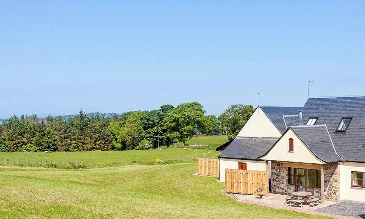 Linlithgow Cottage | Beech Cottage - UKC6252