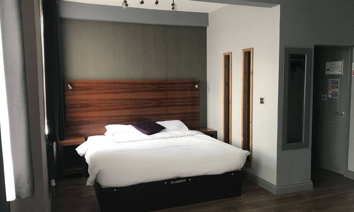Long Eaton Hotel | Bennetts Hotel