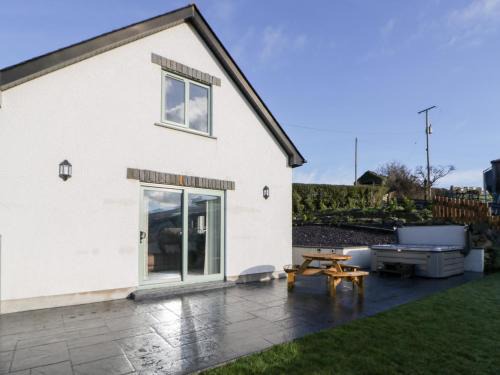 Aberystwyth House | Beudy