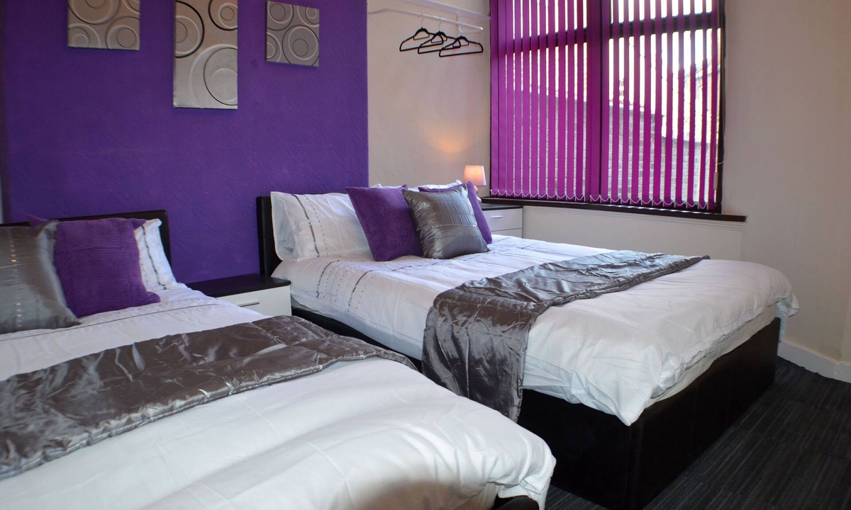 Manchester House | Birchfields Guest House