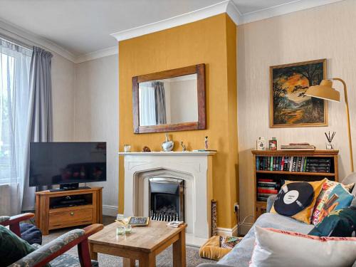 Skipton House | Bold Venture Cottage