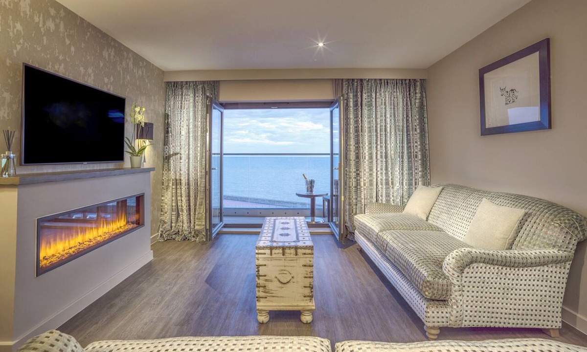 South Shore Hotel | Boulevard Hotel