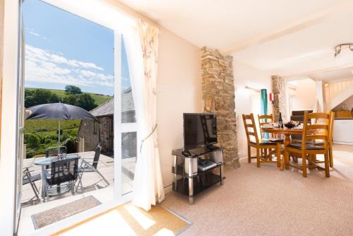 West Down House | Braefoot Cottage at Lower Aylescott