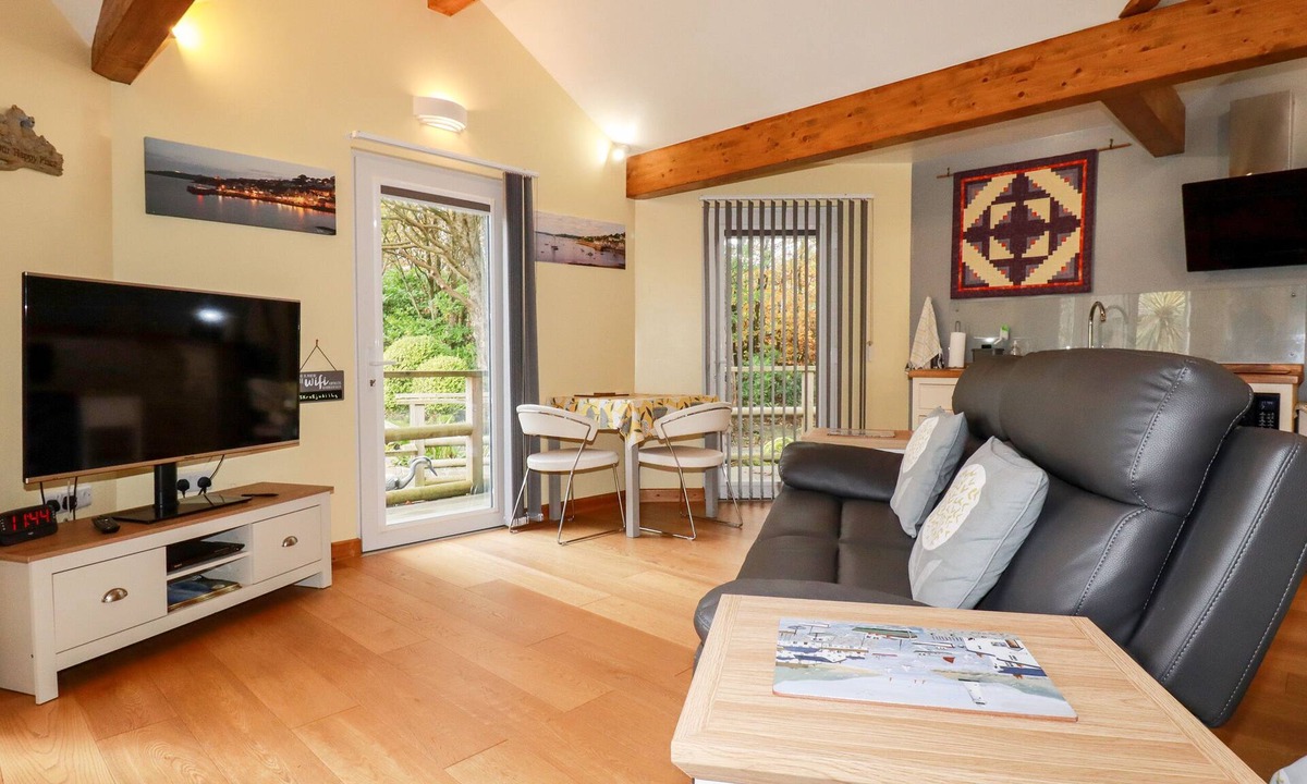 Truro Cottage | Brambleside Lodge
