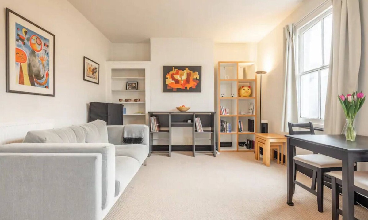 Cambridge Apartment | Bright & Airy Central Flat off Mill Road - Pass The Keys