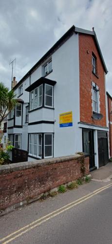 Dawlish House | Brookside Lodge, central Dawlish