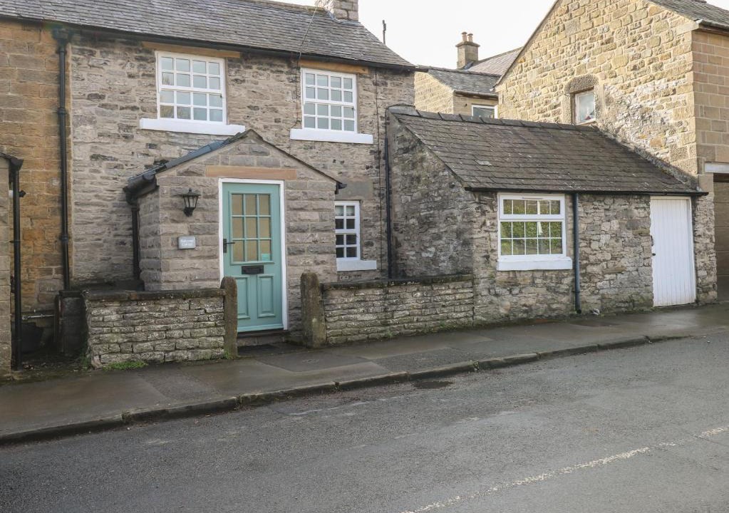 Great Longstone House | Buttercup Cottage
