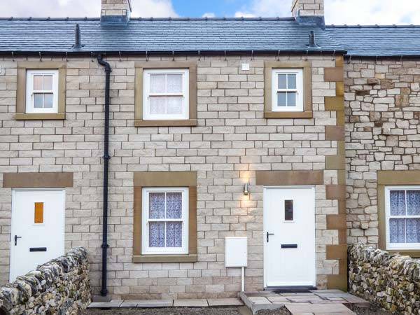 Blackwell in the Peak Cottage | Cabin ∙ 2 bedrooms ∙ 4 guests